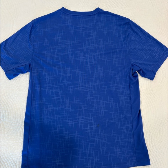 Greg Norman for Tasso Elba Men's Blue Short Sleeve Golf Tee - Picture 4 of 5